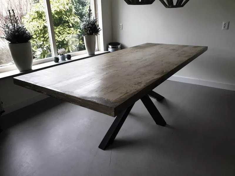 Betontafel01
