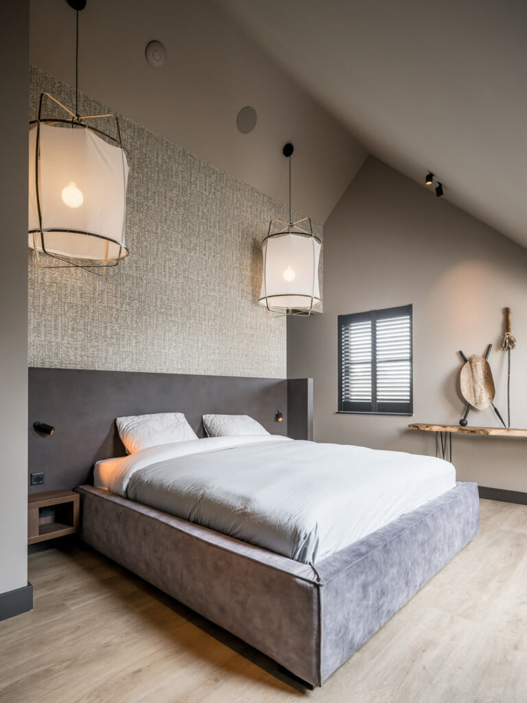 Tijdloze houten shutters op maat in 30+ kleuren of elke RAL/NCS kleur.