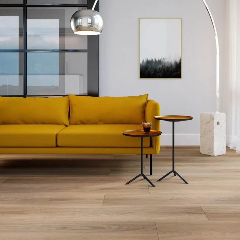 Vivafloors PVC vloer met bank in moderne woonkamer – sfeervolle interieur combinatie